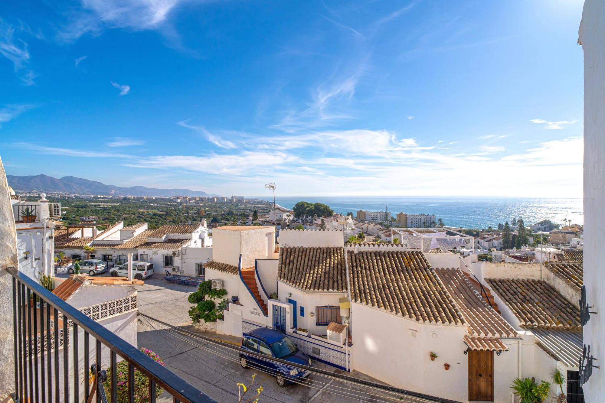 Villa Caritas Punta Lara Casasol Nerja Exterior photo